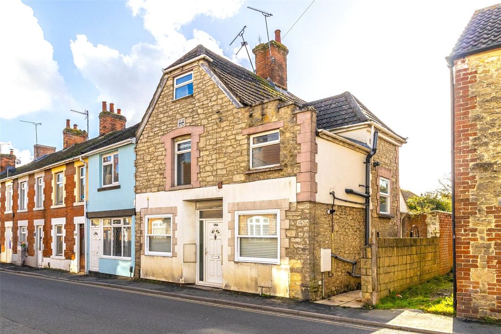 Property photo 2 of 12 Picture No. 23