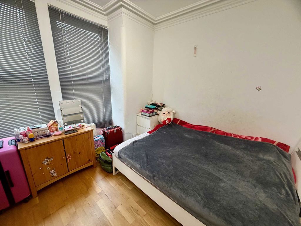 Property photo 3 of 4