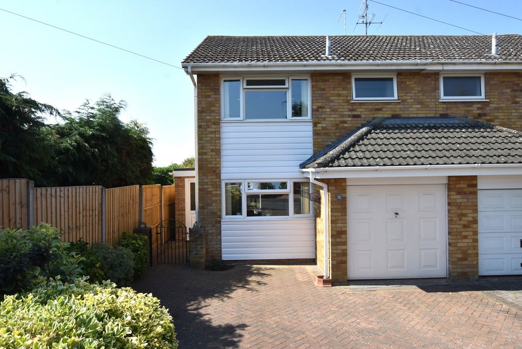 Property photo 1 of 12