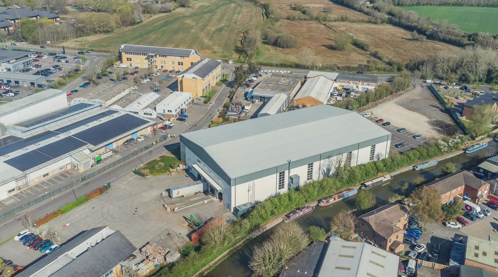 Property photo 1 of 8 Aerial 1.Jpg