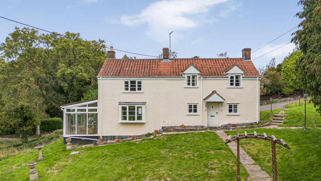 Property photo 1 of 20