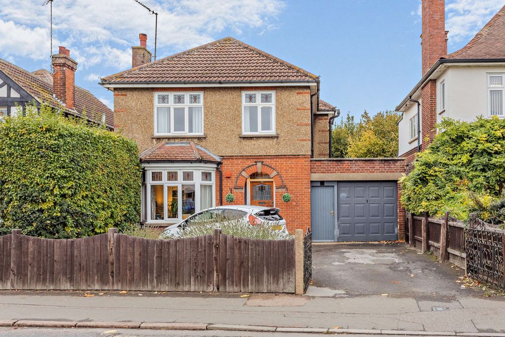 Property photo 1 of 19