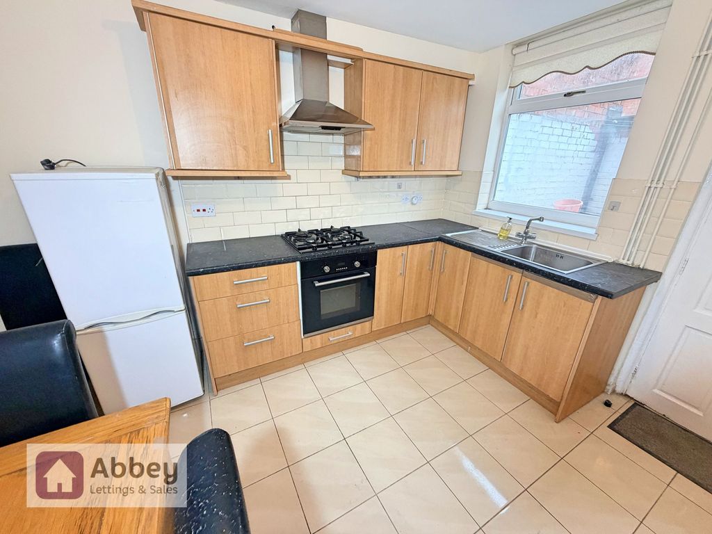 Property photo 1 of 10 Kitchen/Diner