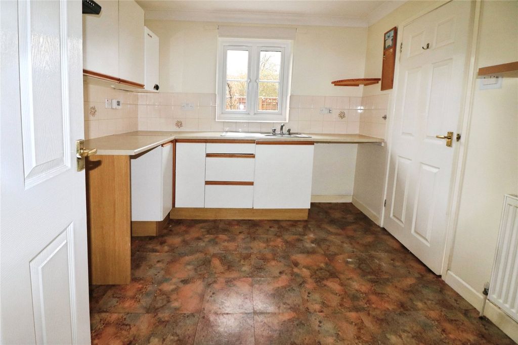 Property photo 2 of 19 Picture No. 01