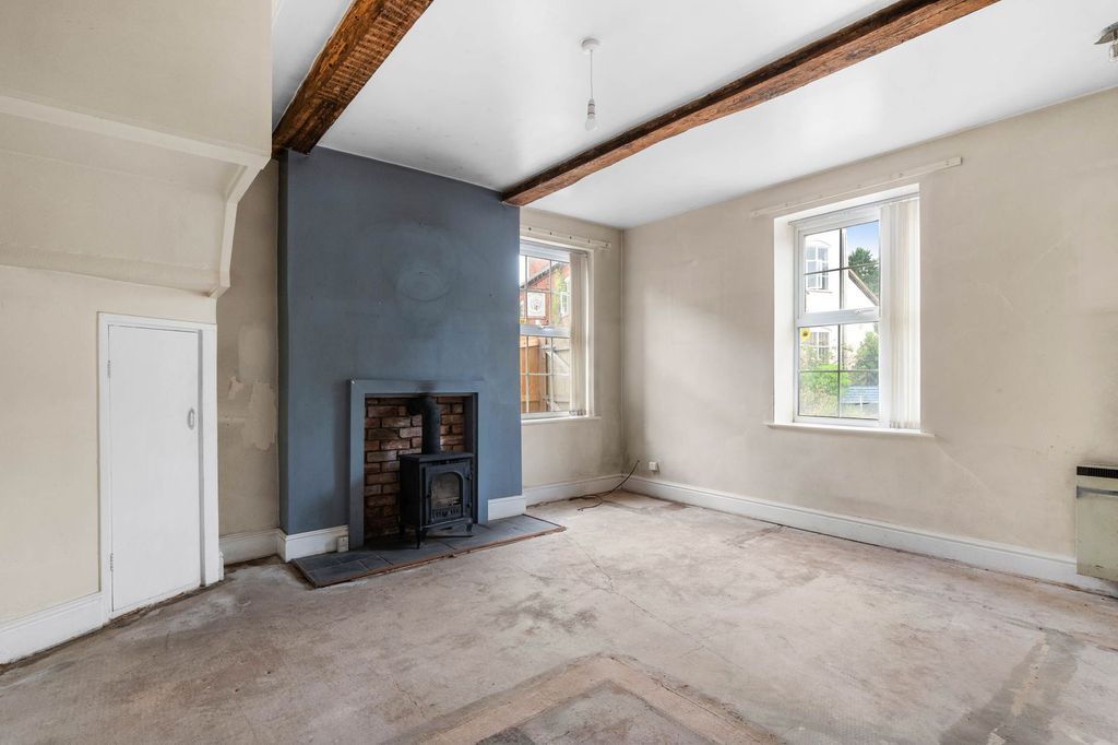 Property photo 3 of 10