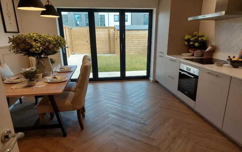 Property photo 2 of 7 Photo 2