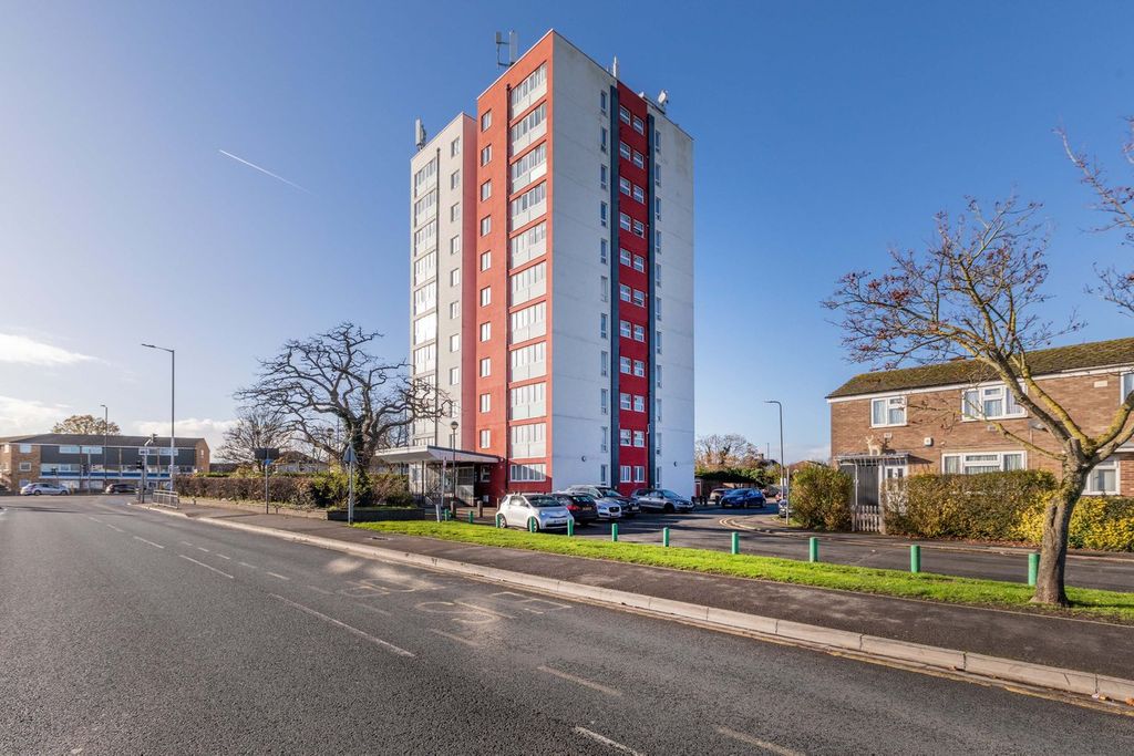 Property photo 1 of 13