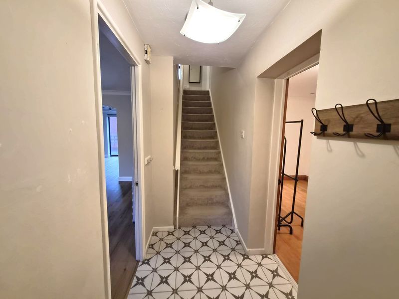 Property photo 2 of 14 Photo 7