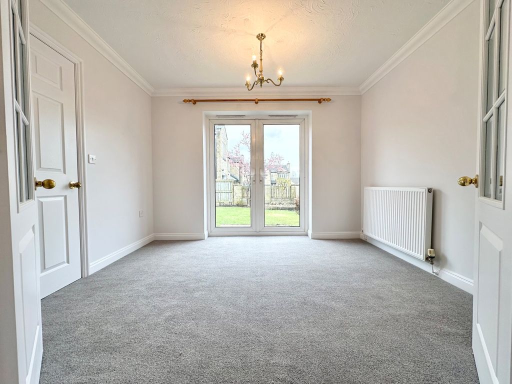 Property photo 3 of 30 Picture No. 18