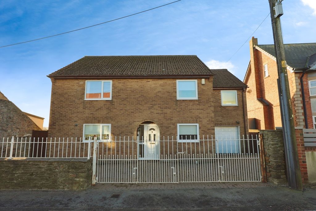 Property photo 1 of 29 Pbox-Img.Jpg