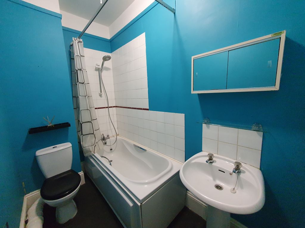 Property photo 2 of 4