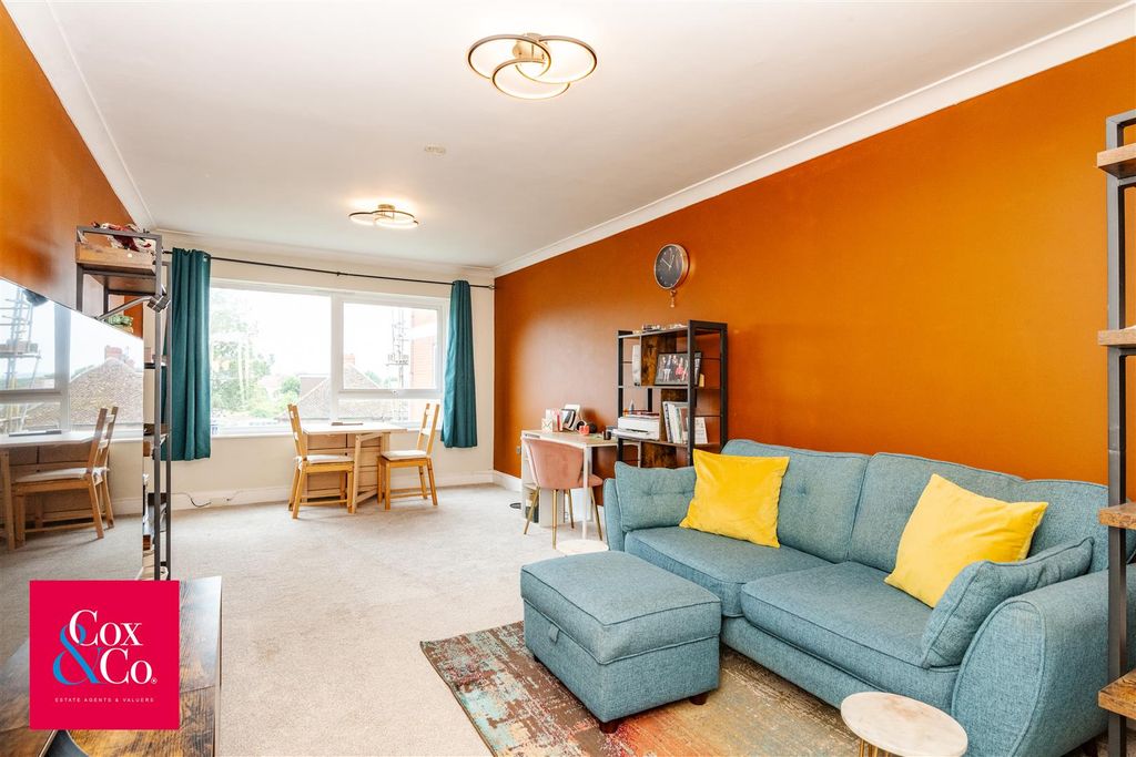 Property photo 1 of 13 85A_4027.Jpg