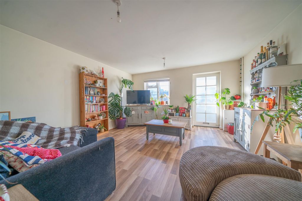 Property photo 1 of 14 Dsc02006.Jpg