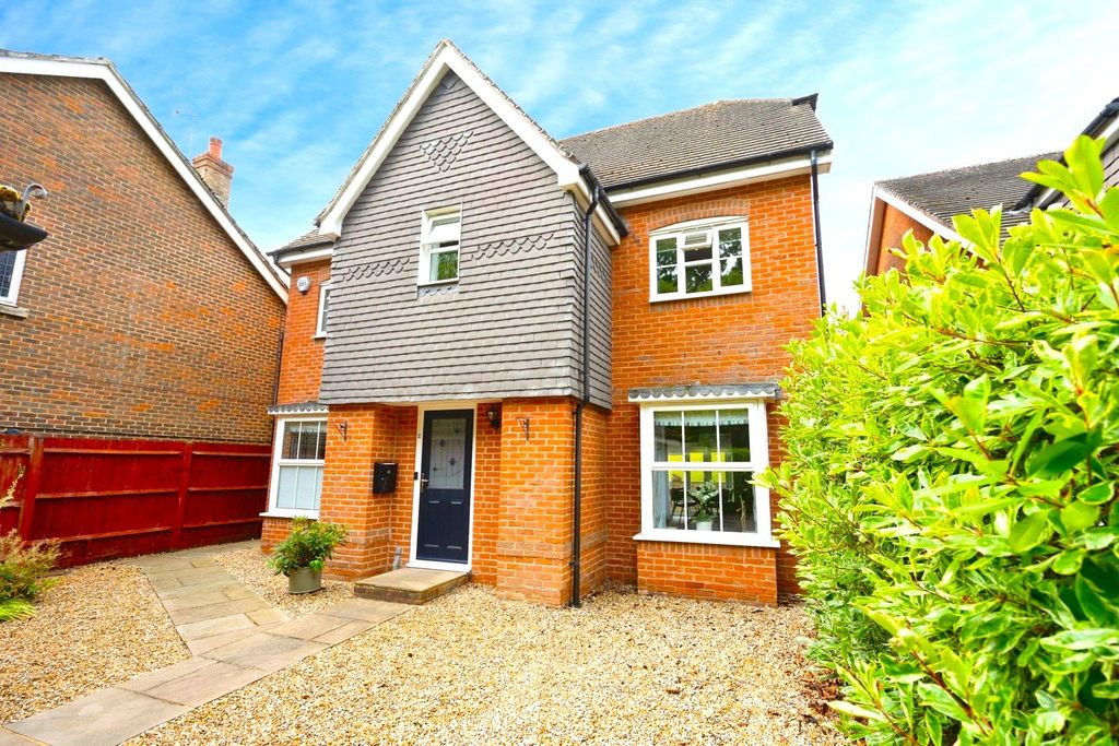Property photo 1 of 22 Picture No. 23