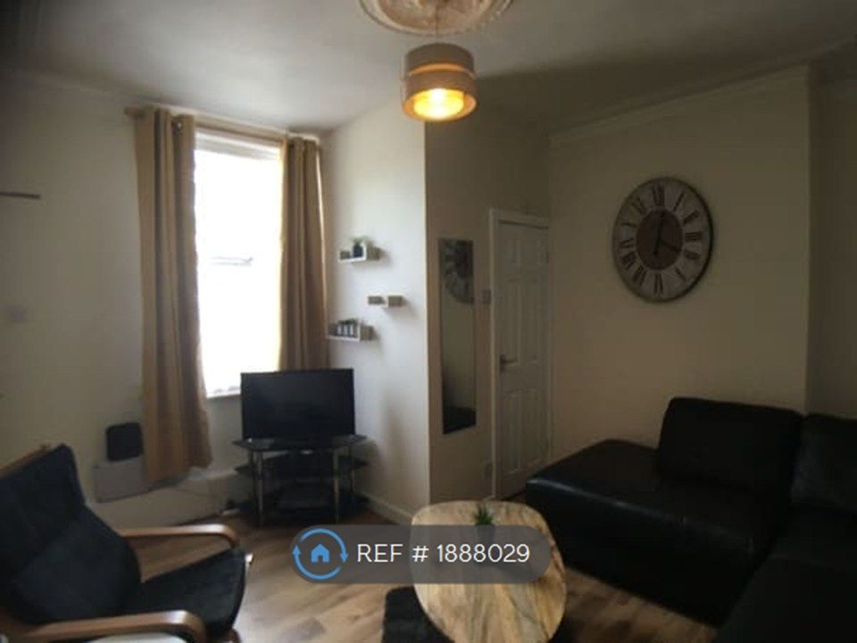 Property photo 3 of 24