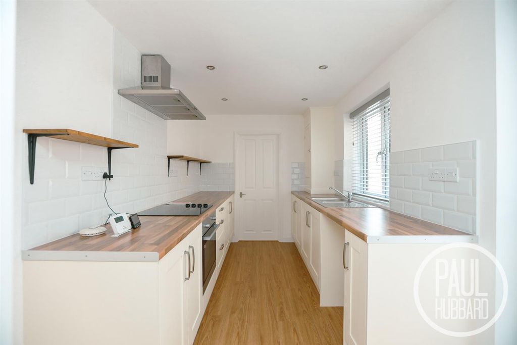 Property photo 3 of 13 7R5A7630-2.Jpg