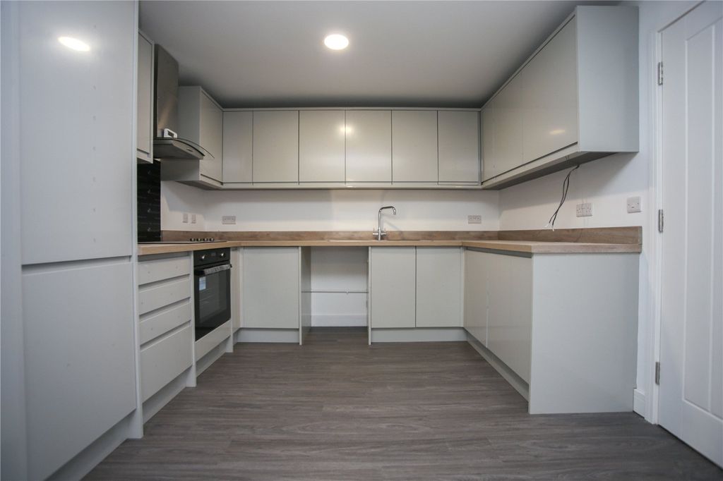 Property photo 1 of 7 Picture No. 05