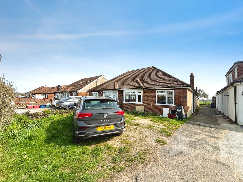 Property photo 1 of 12 Picture No. 06