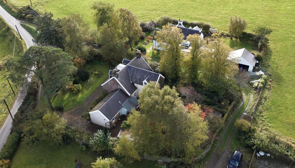 Property photo 2 of 32 Aerial 1.Png