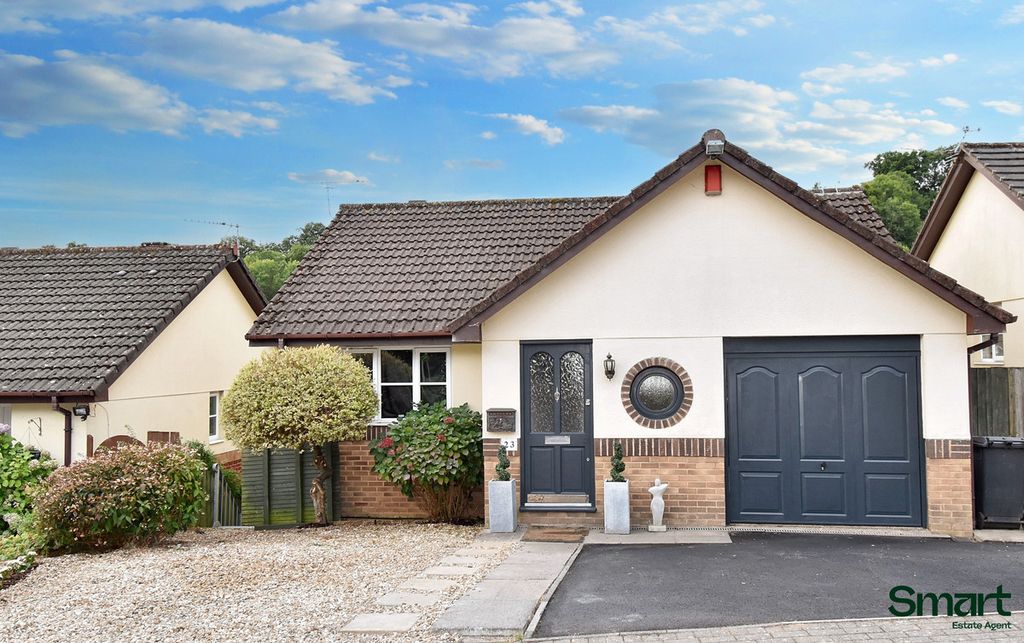 Property photo 1 of 23