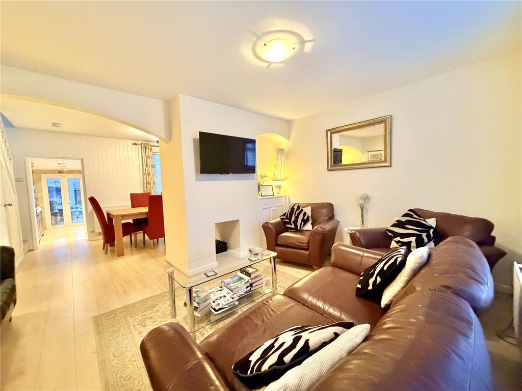 Property photo 3 of 12 Picture No. 07