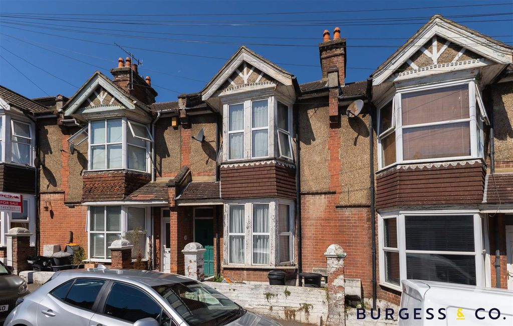Property photo 1 of 15 Img_8987.Jpg