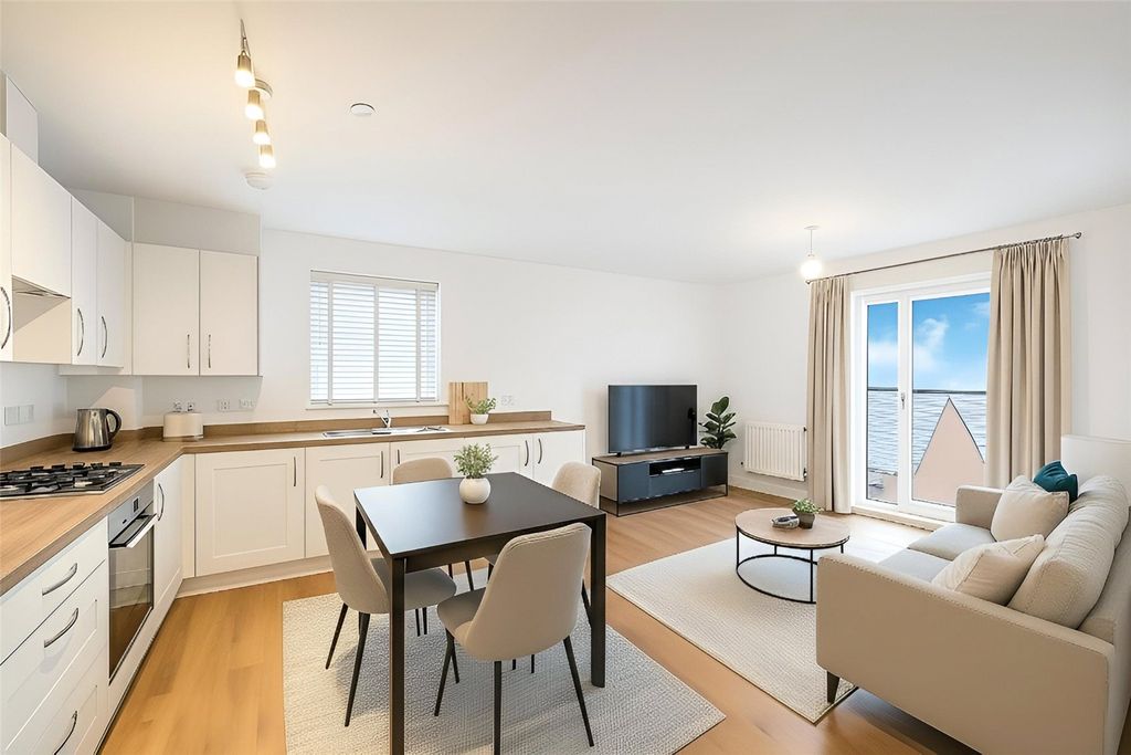 Property photo 1 of 8 Open Plan Living