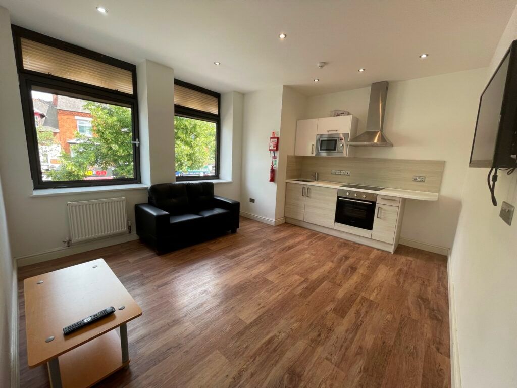 Property photo 1 of 6