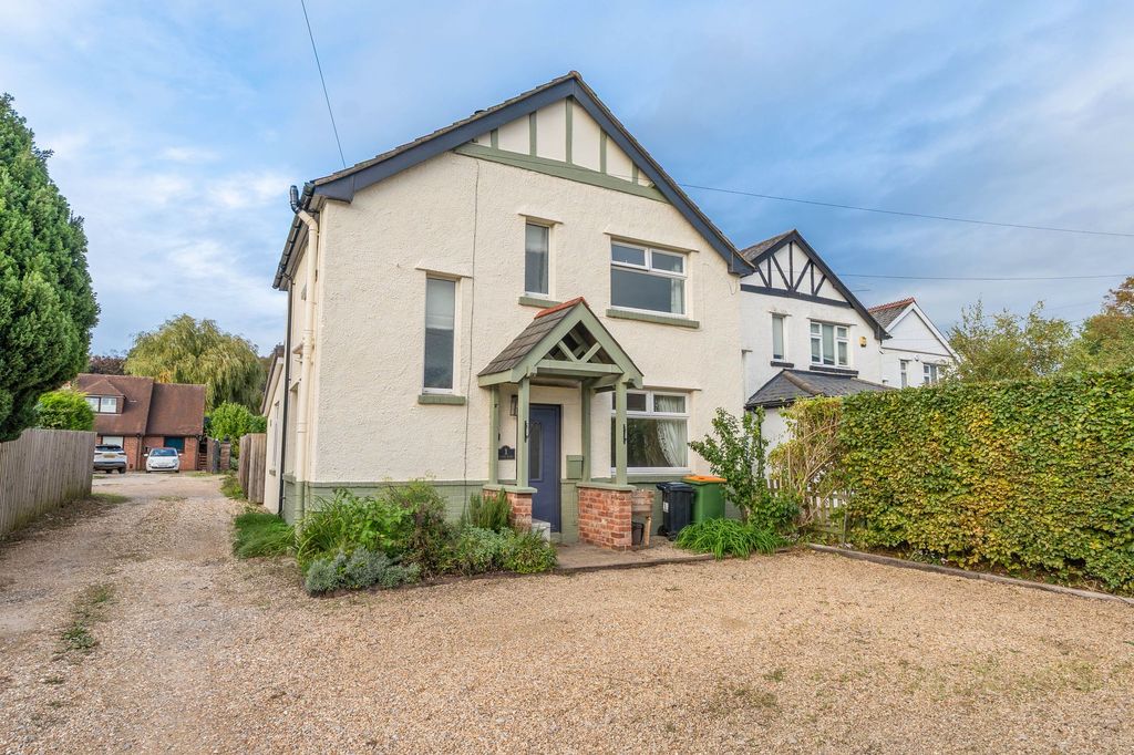 Property photo 1 of 24