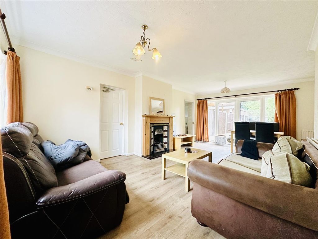 Property photo 3 of 16 Image00004.Jpeg