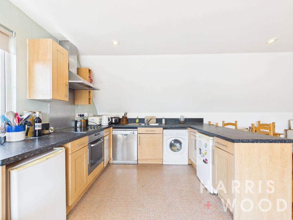 Property photo 3 of 16 5004733