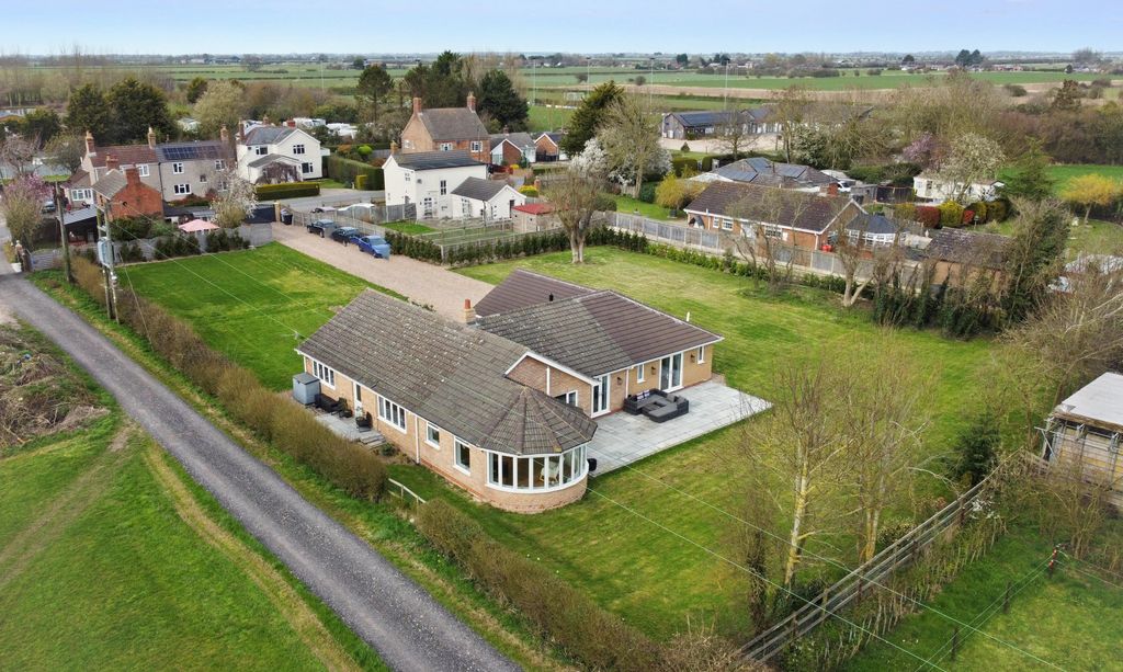 Property photo 1 of 30