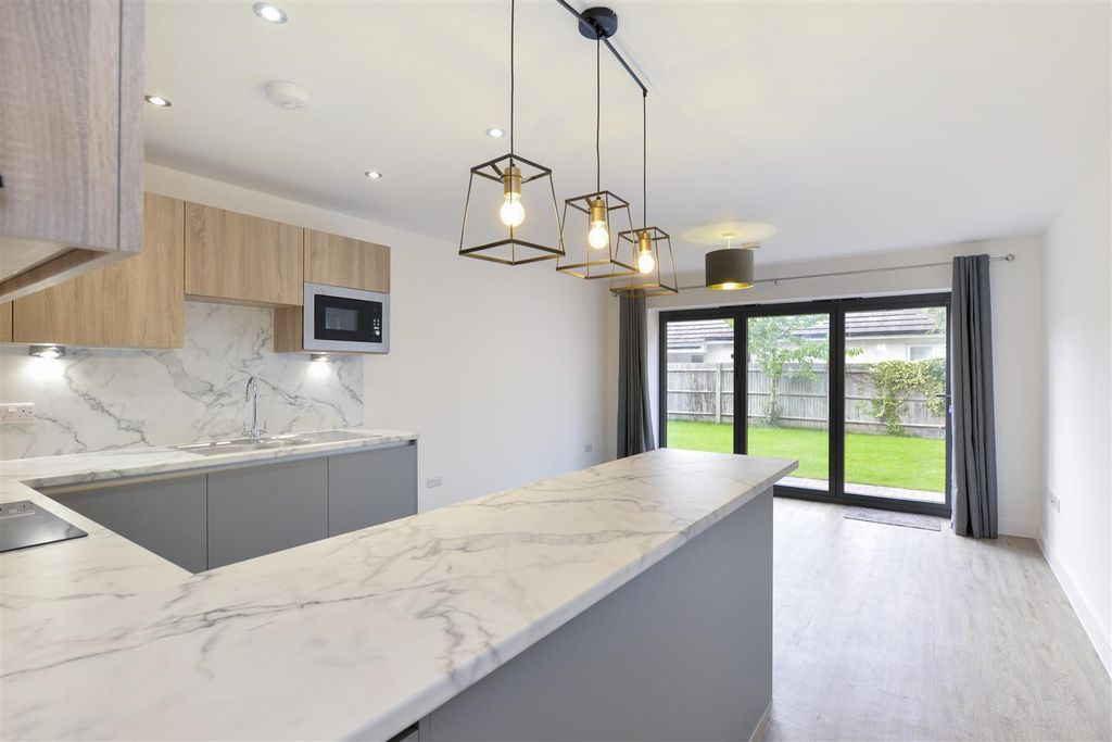 Property photo 1 of 9 Apts1-6_02.Jpg