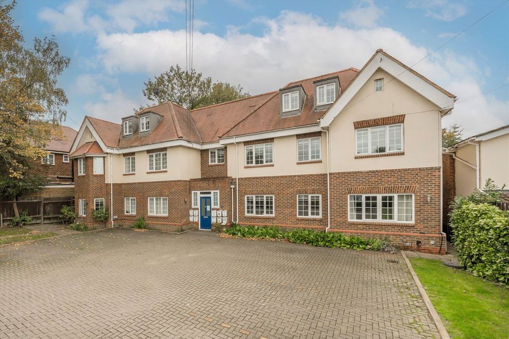 Property photo 1 of 7