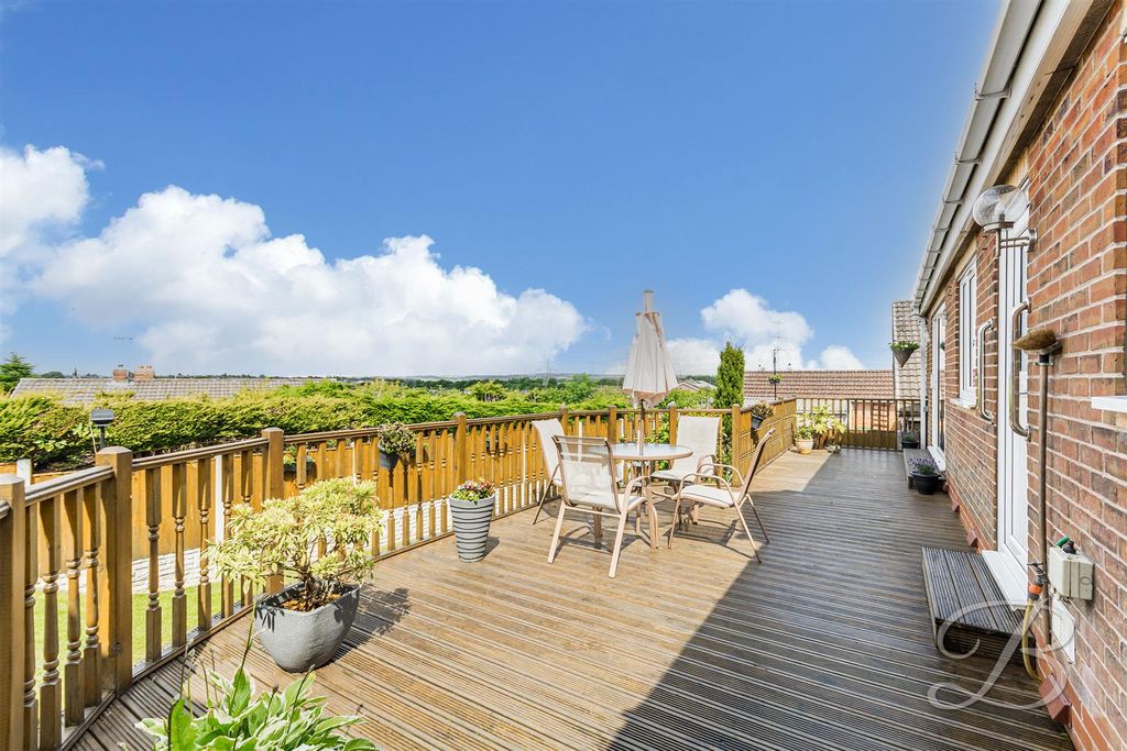 Property photo 2 of 38 Ccltd-54.Jpg