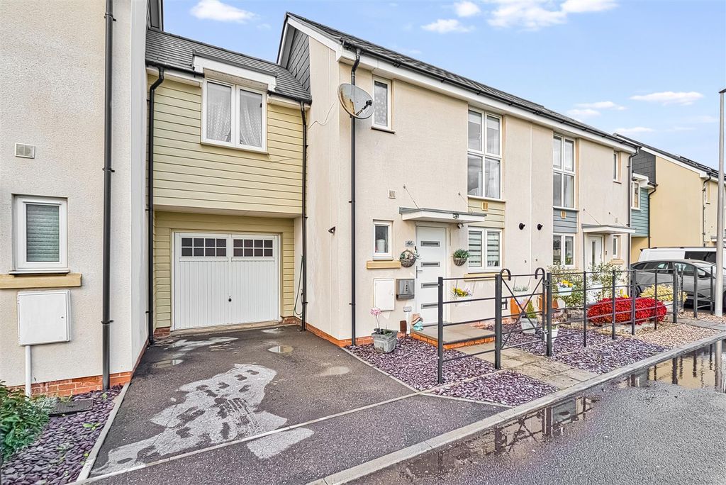 Property photo 1 of 17 Front Elevation