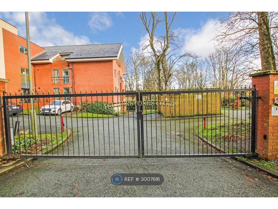 Property photo 3 of 35