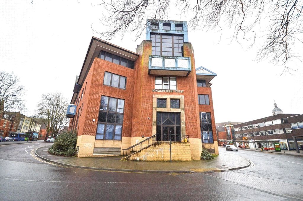 Property photo 1 of 6 Exterior