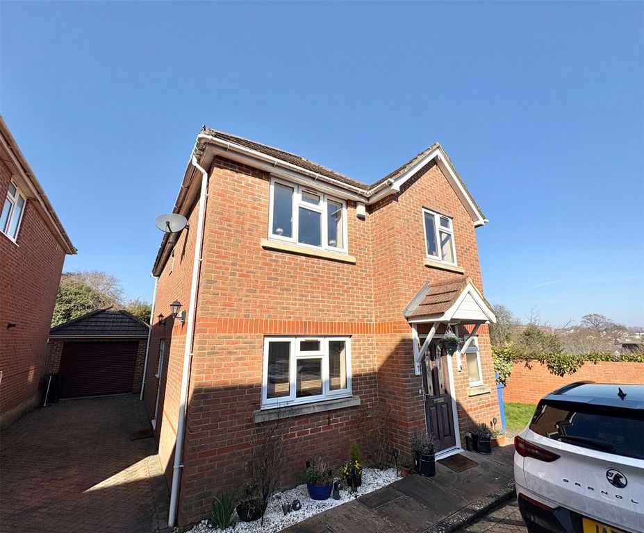 Property photo 1 of 16 Picture No. 23