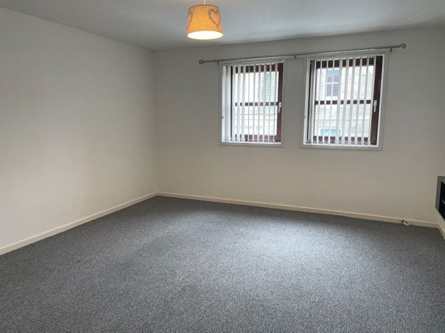 Property photo 3 of 8 Photo 3