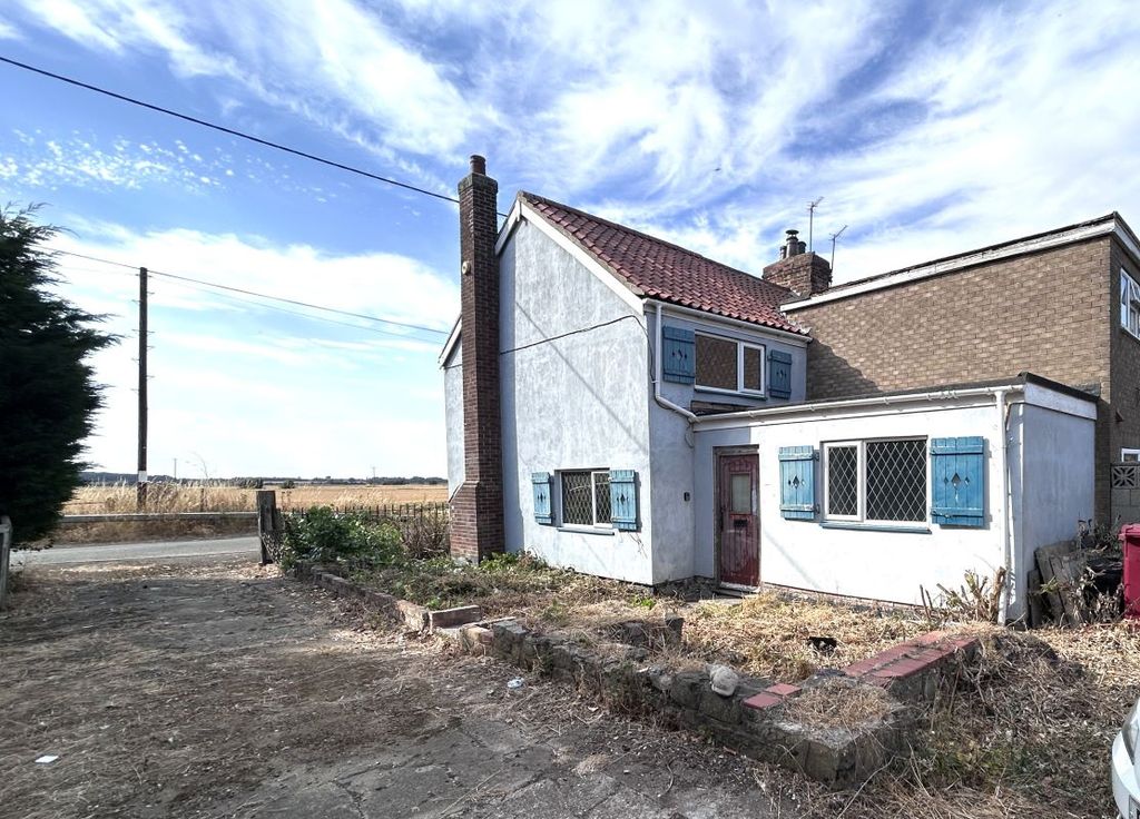 Property photo 3 of 14