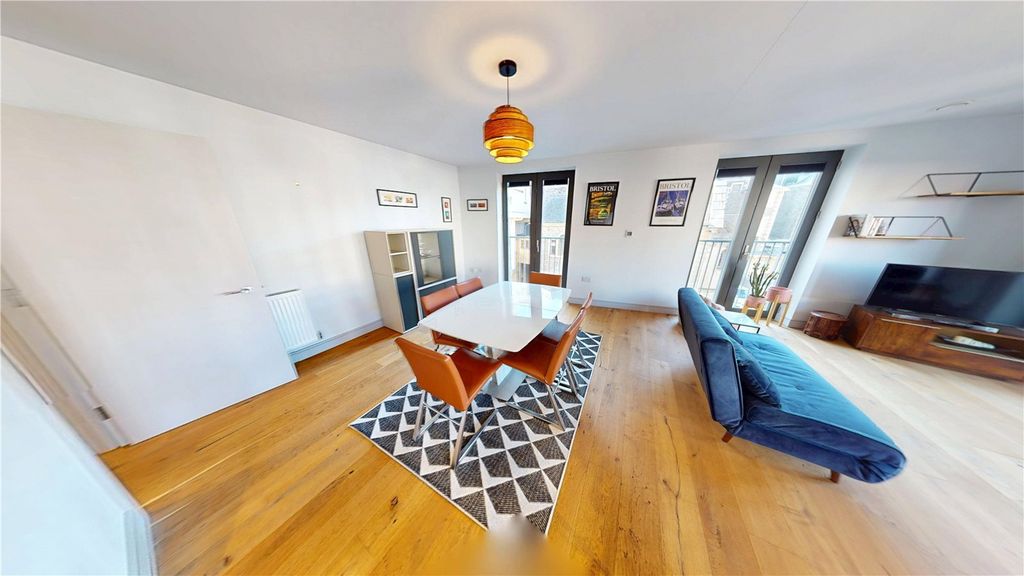 Property photo 2 of 10 Picture No. 09