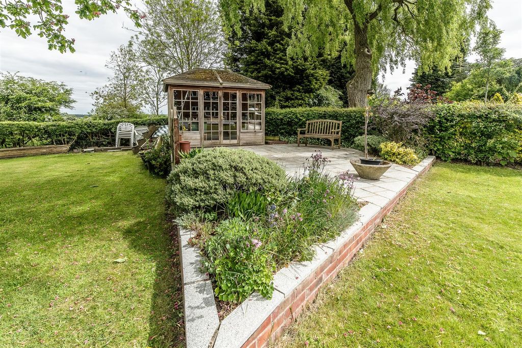 Additional image 27 of 5 bed detached house for saleNicker Hill, Keyworth NG12