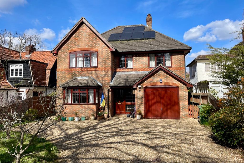 Property photo 1 of 27