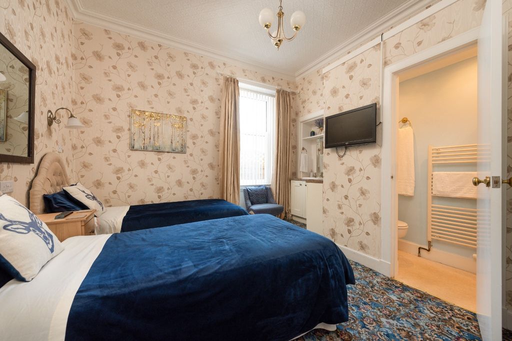 Additional image 11 of 8 bed semi-detached house for salePitcullen Crescent, Perth And Kinross, Perth PH2