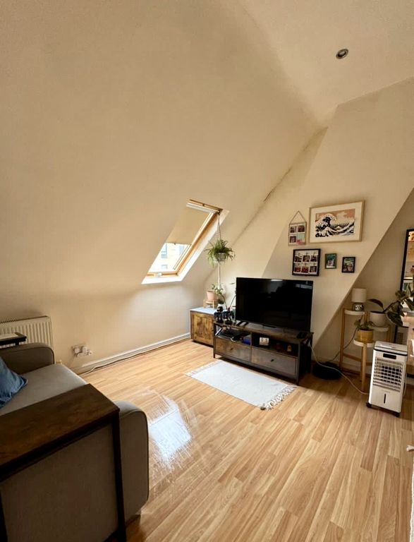 Property photo 3 of 4