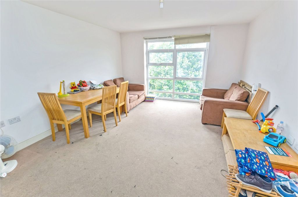 Property photo 2 of 13 Picture No. 07