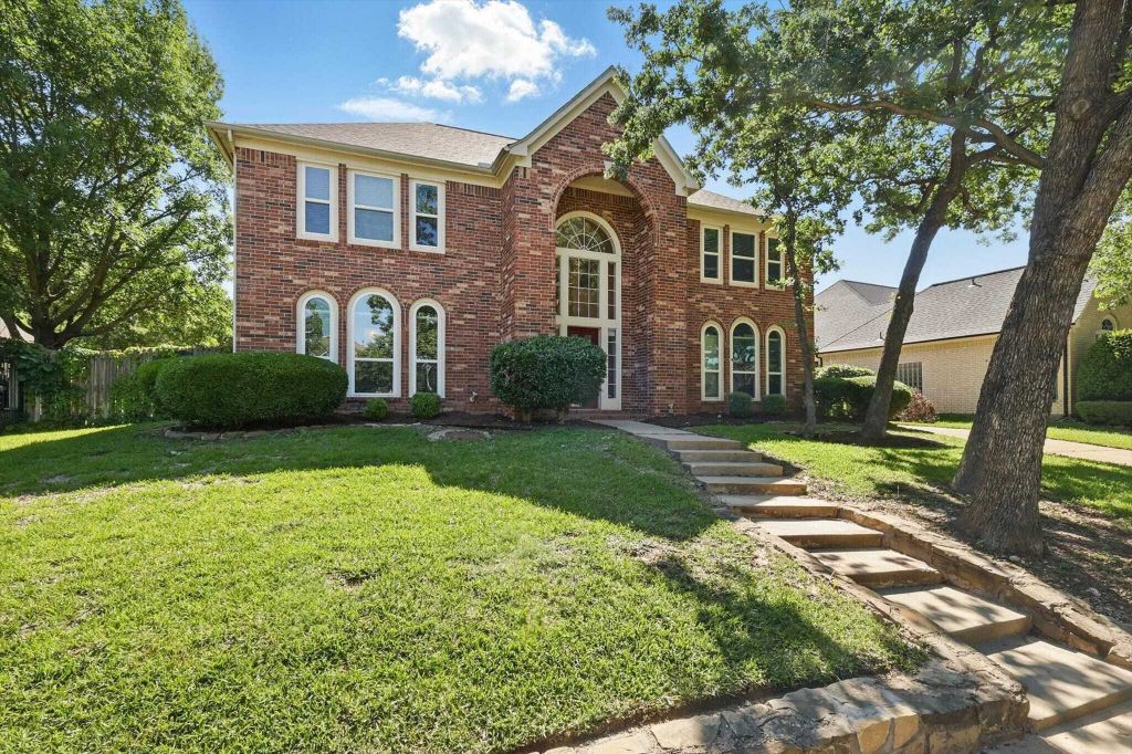 Property photo 1 of 31