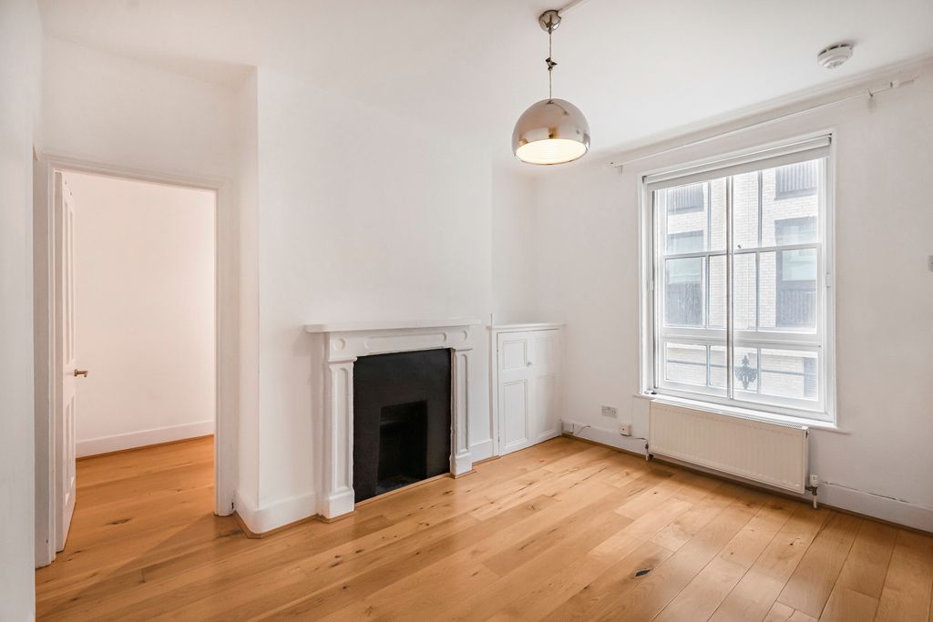 Property photo 1 of 17 Reception Room