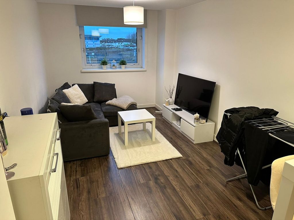 Property photo 2 of 5